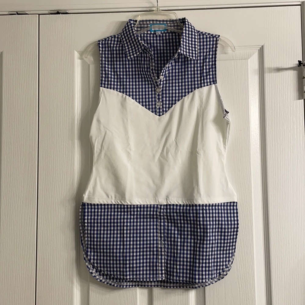 The skinnyshirt size large